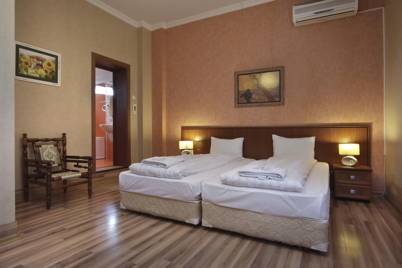 Anita House Hotel Perushtitsa Luaran gambar