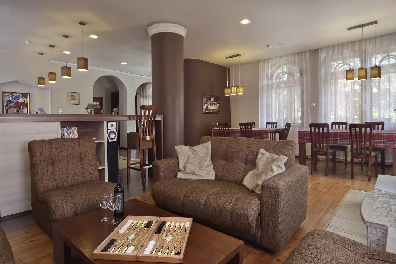 Anita House Hotel Perushtitsa Luaran gambar