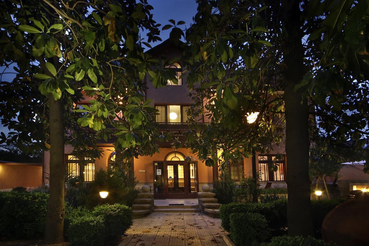 Anita House Hotel Perushtitsa Luaran gambar